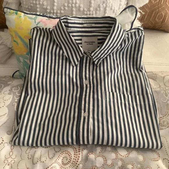 Abercrombie & Fitch Oversized Poplin Button-up Shirt XL - Picture 4 of 5
